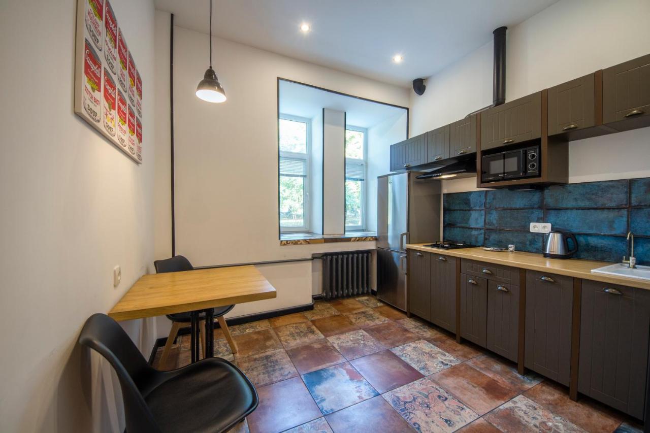 Loft Design Apartments On Desyatynnyi Ln, 7 키예프 외부 사진